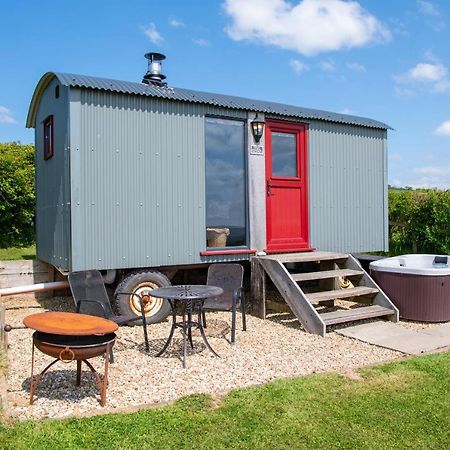 The Big Cwtch Shepherd'S Hut Kidwelly المظهر الخارجي الصورة
