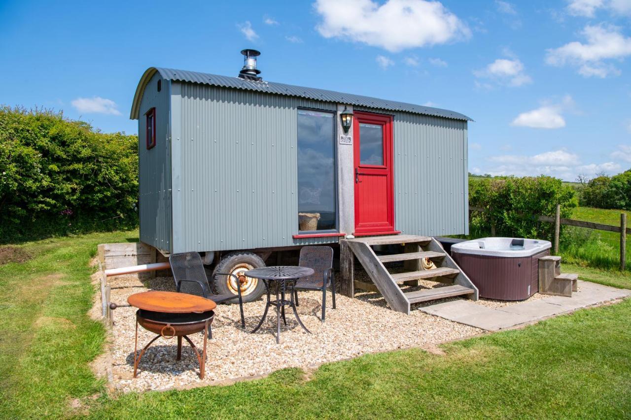The Big Cwtch Shepherd'S Hut Kidwelly المظهر الخارجي الصورة